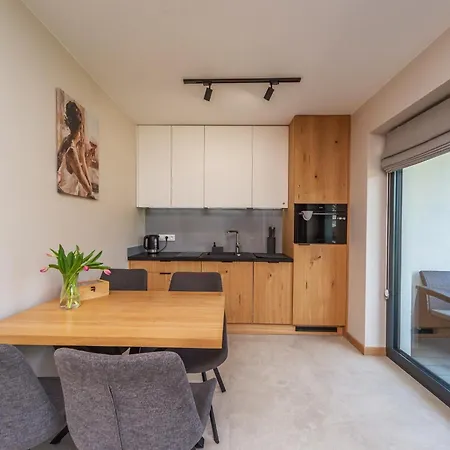 Apartament Tosia Szczyrk Z Widokiem Na Gory I Garazem Exterior photo